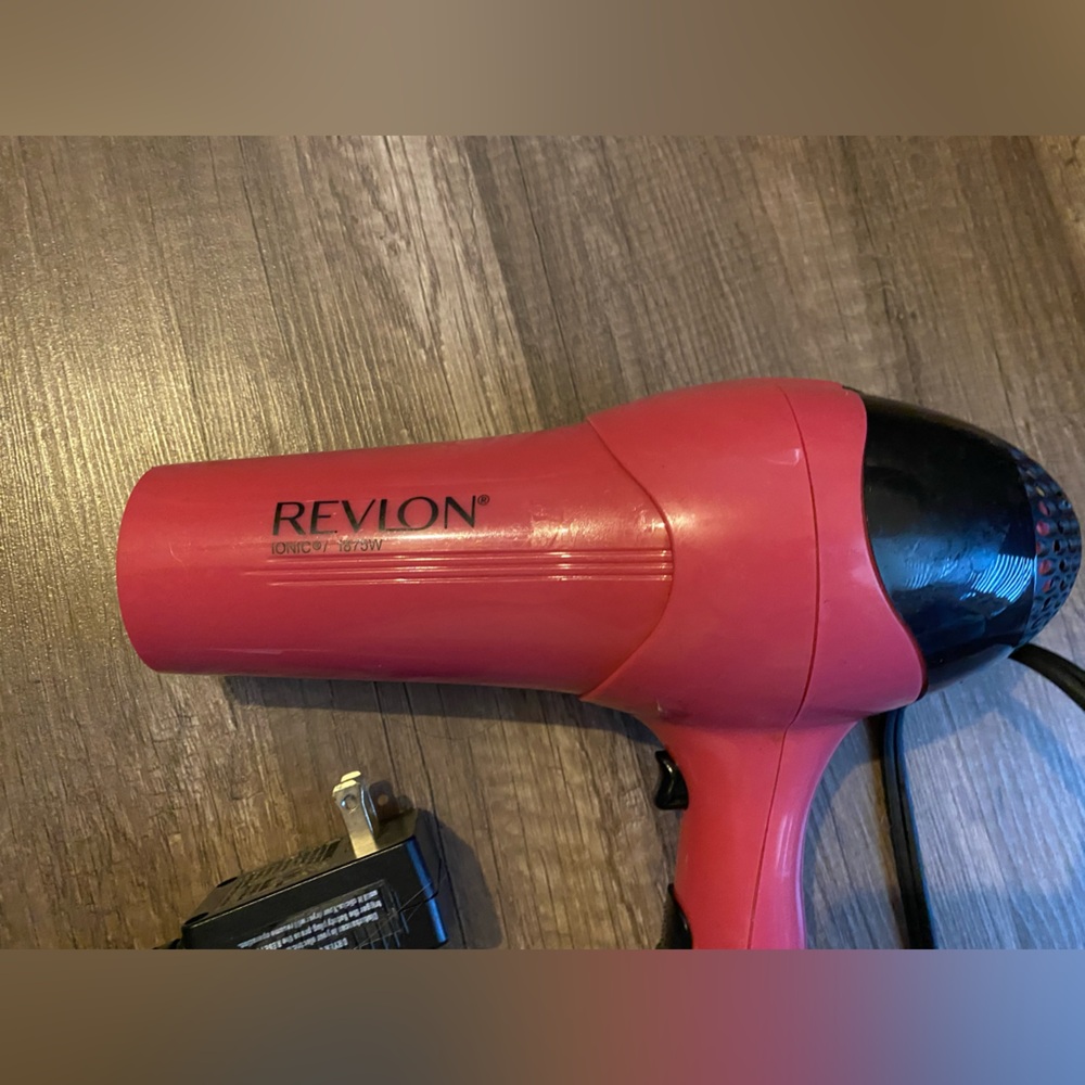Revlon hair dryer 1875w